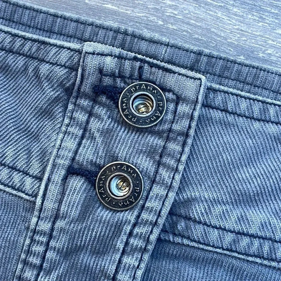 Prana Merrigan Corduroy Mini Skirt, grey - Picture 3 of 8